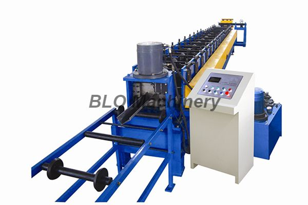 Angle en acier de 0,5 mm, petit pain en acier d'angle formant la machine pour la forme de L, profil de L &nbsp;