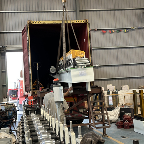  Exportn&iacute; stroj na tv&aacute;řen&iacute; role 39mm rolet