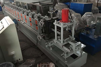 Rollformmaschine f&uuml;r Metallt&uuml;rrahmen
